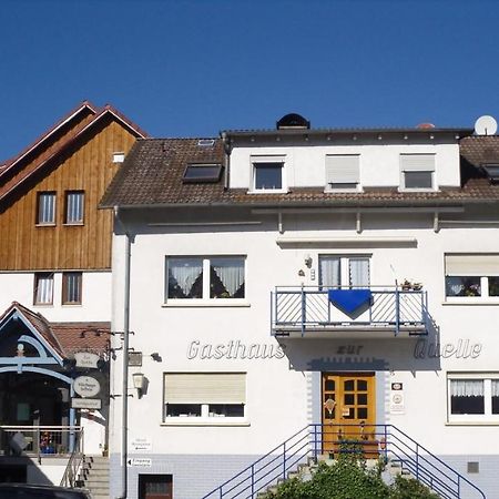 Landgasthof 'Zur Quelle' Wächtersbach Exterior foto